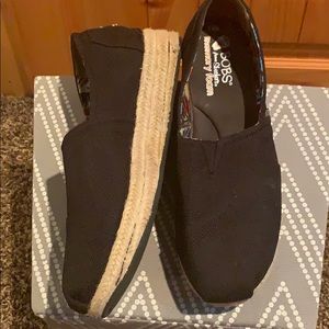 BOBS wedge memory foam. 9.5